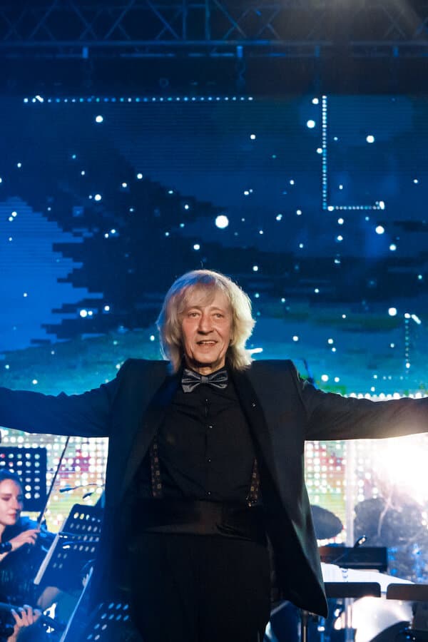 Андрей Медведев